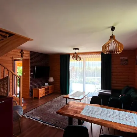 Na Hubce 1 Blisko Velo Czorsztyn Chalet *